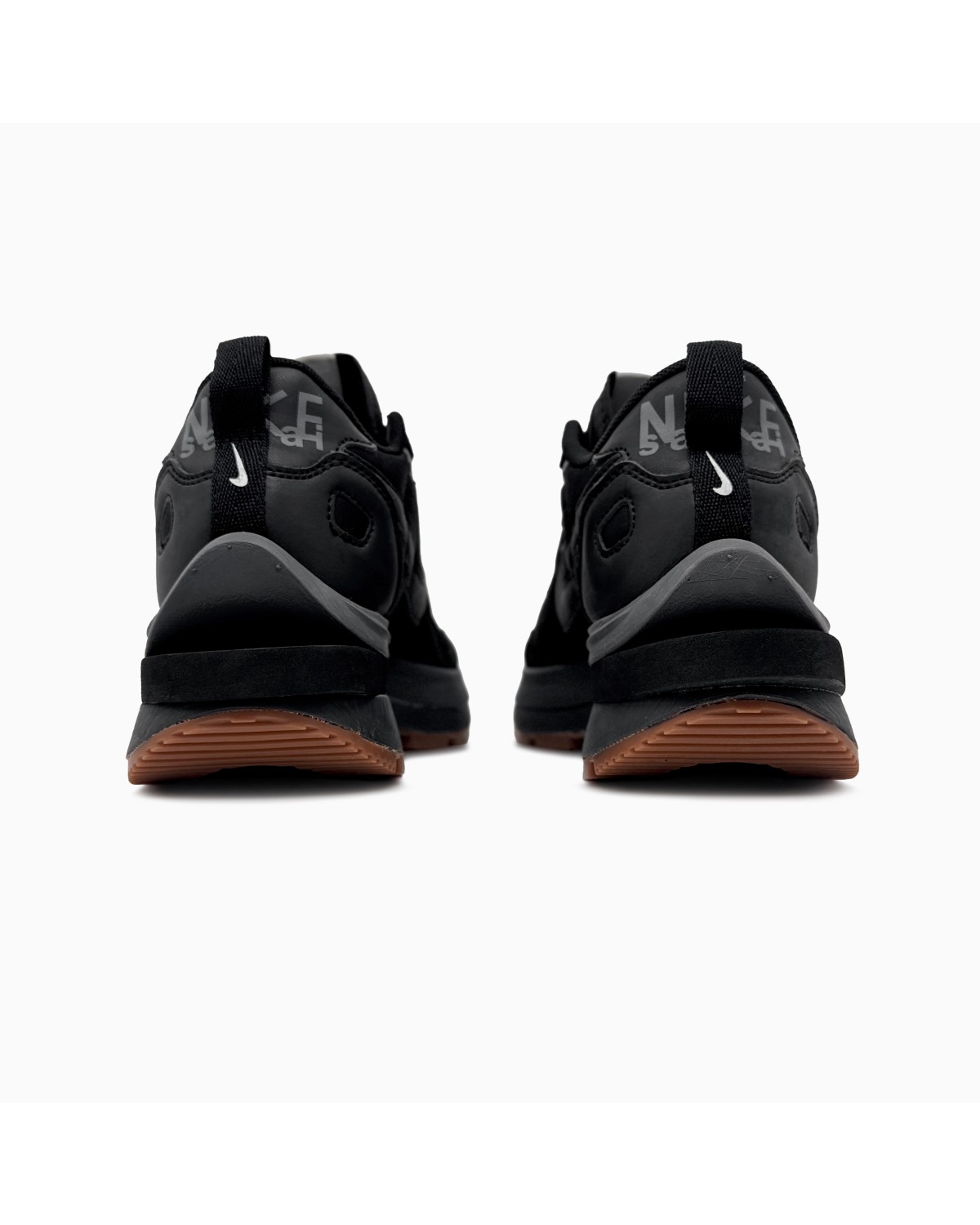 Nike VaporWaffle x Sacai Black Nike VaporWaffle x Sacai Black