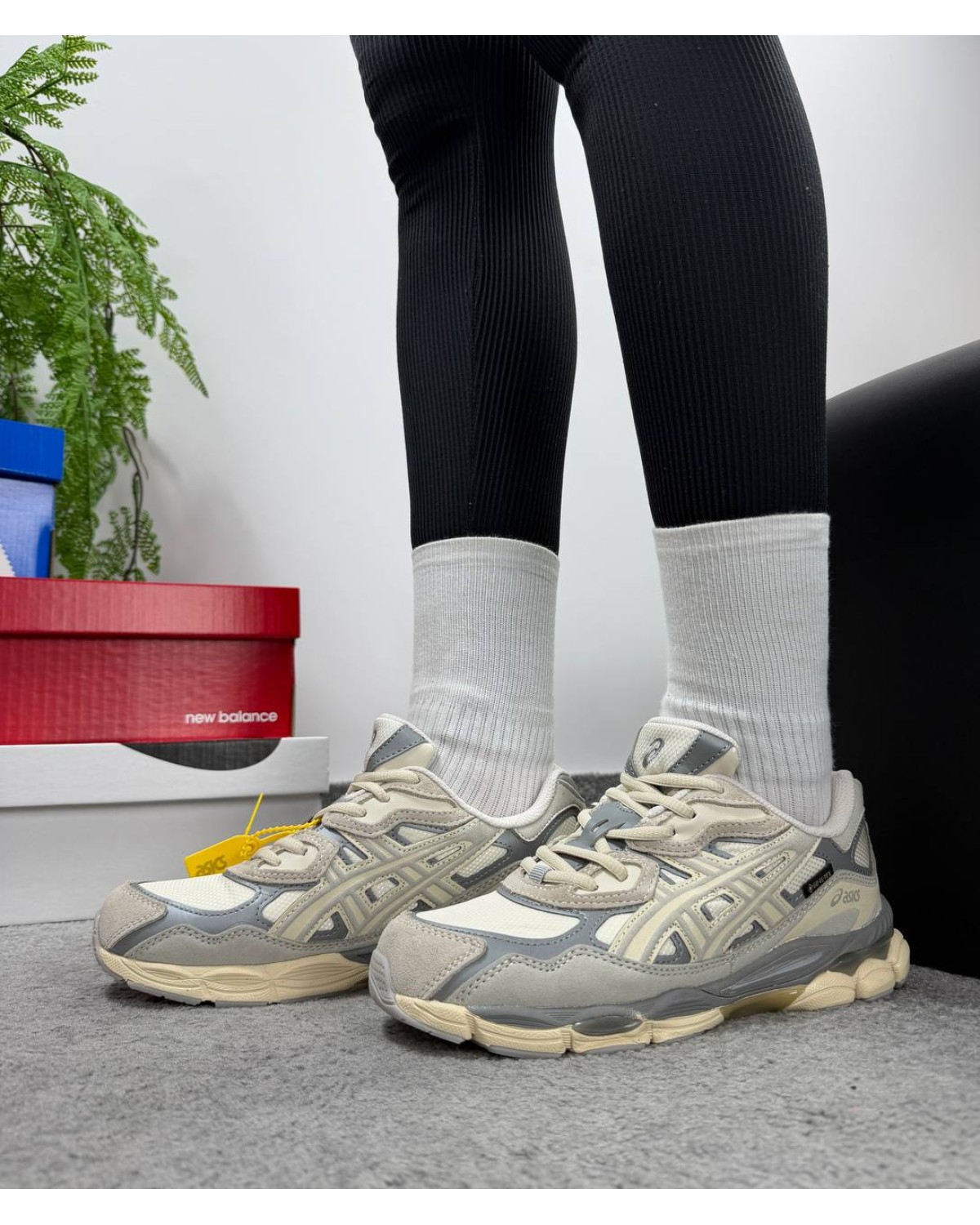 Asics Gel-NYC Beige Grey Gore-Tex