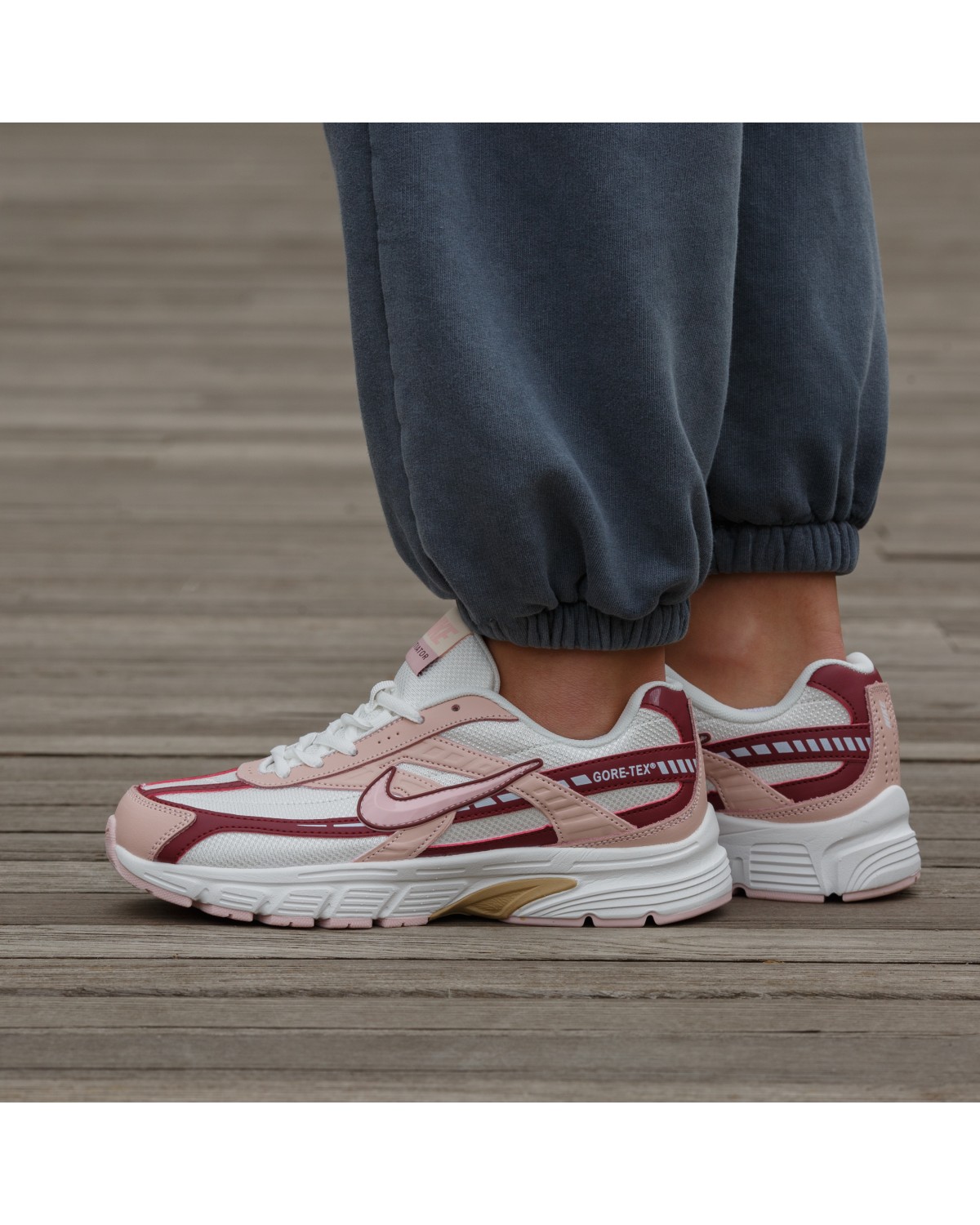 Nike Initiator Rose