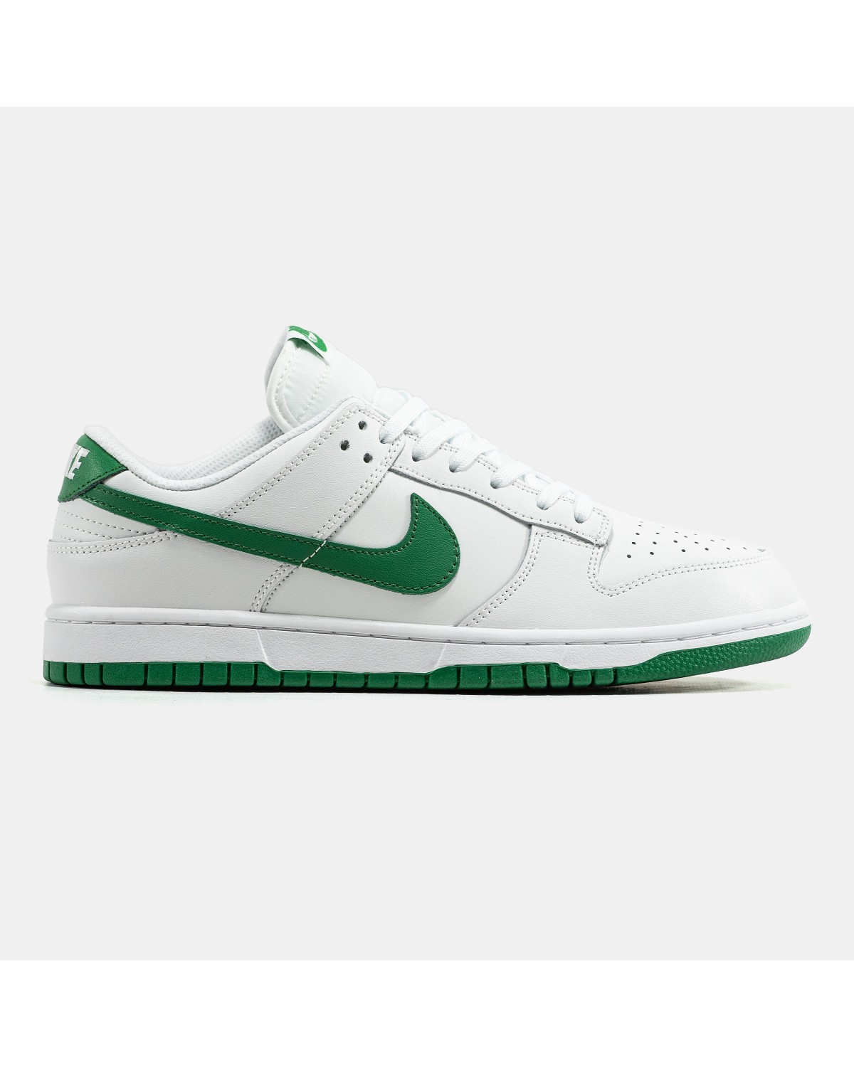 Nike SB Dunk Low