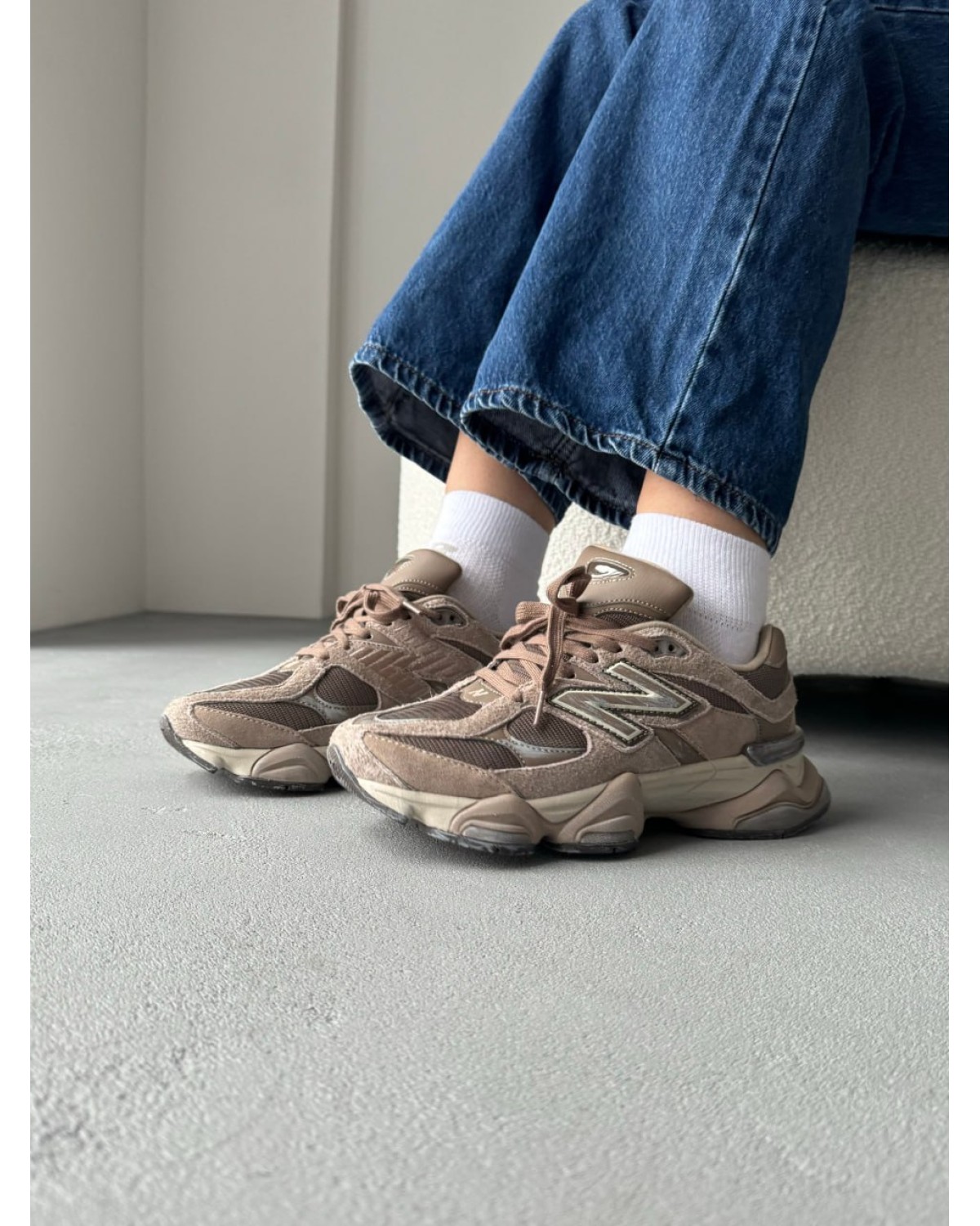 New Balance 9060 Mushroom