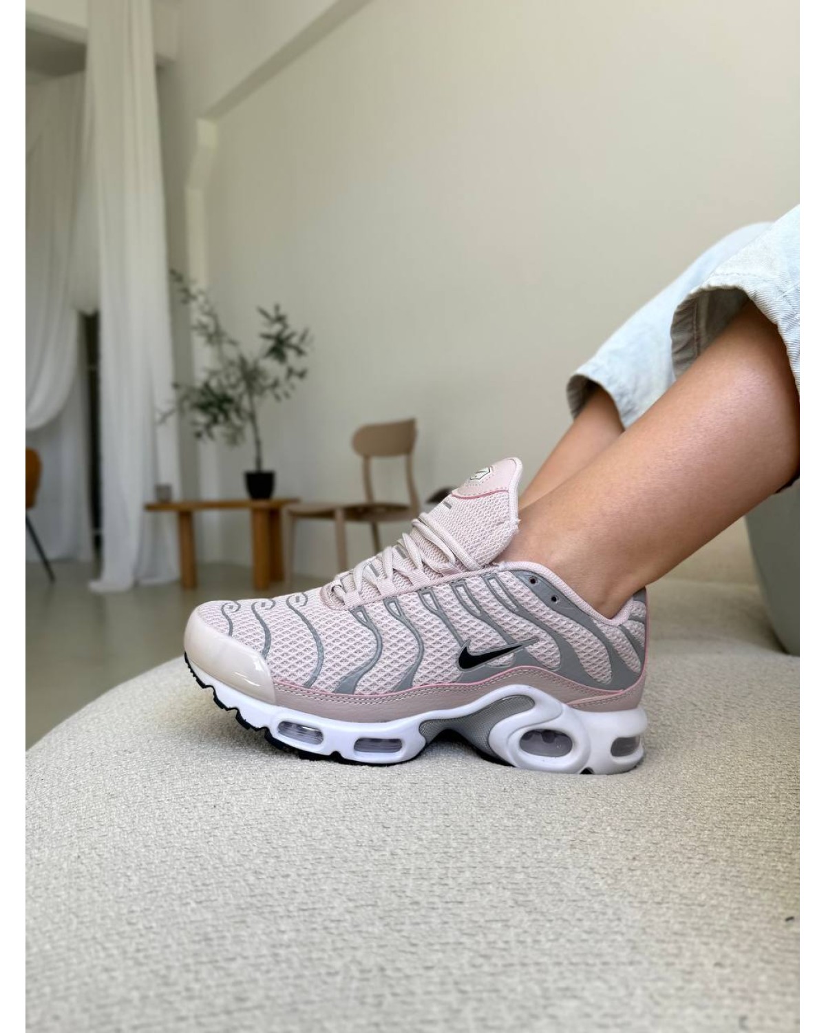 NIke Air Max TN Pink Reflective