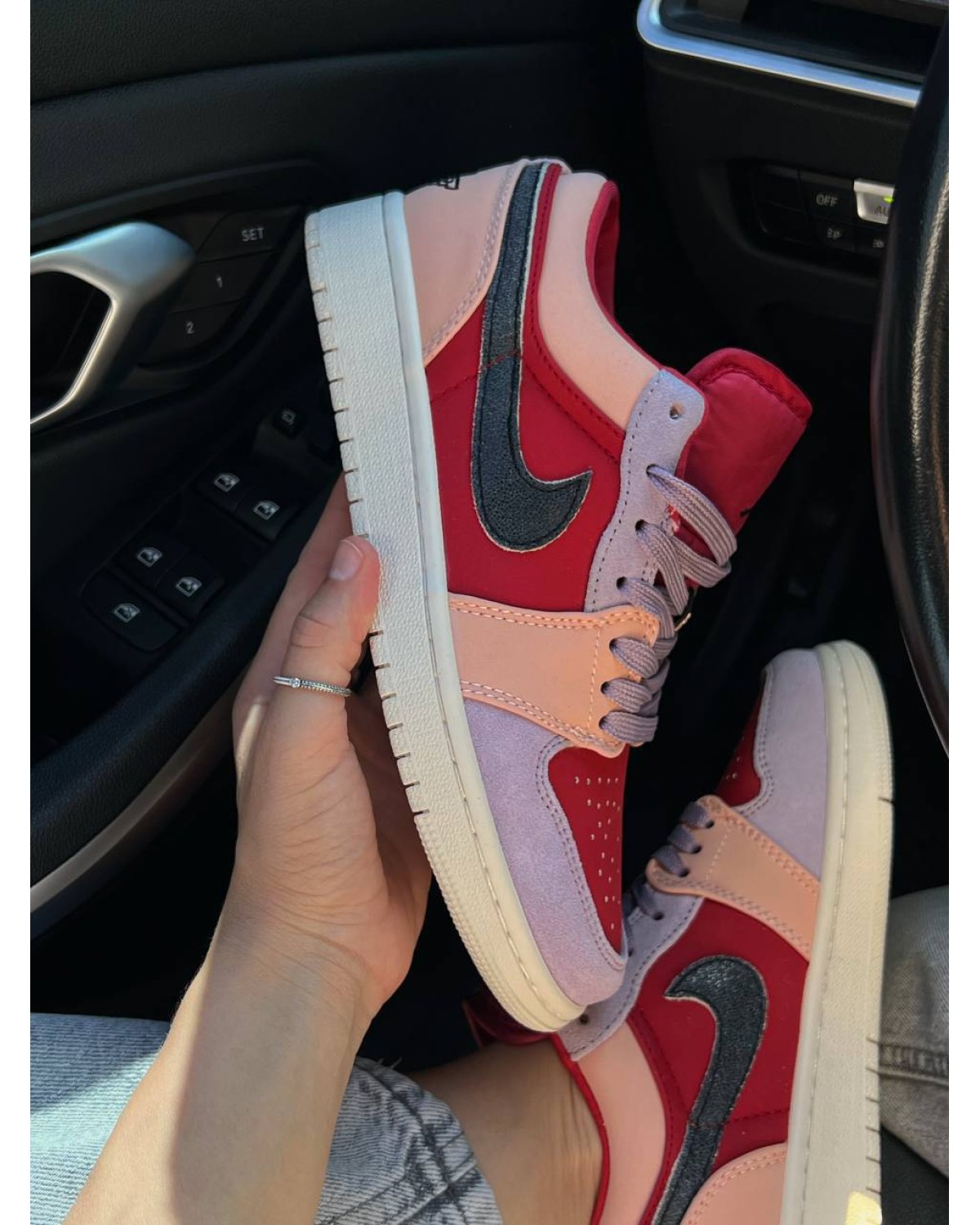 Nike Air Jordan Low