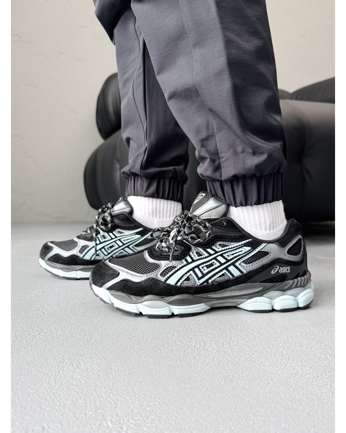 Asics Gel-NYC Black Mint