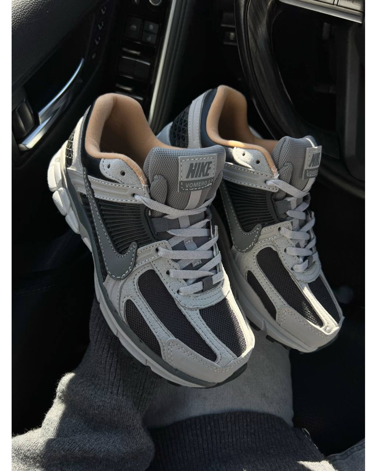 Nike Zoom Vomero 5