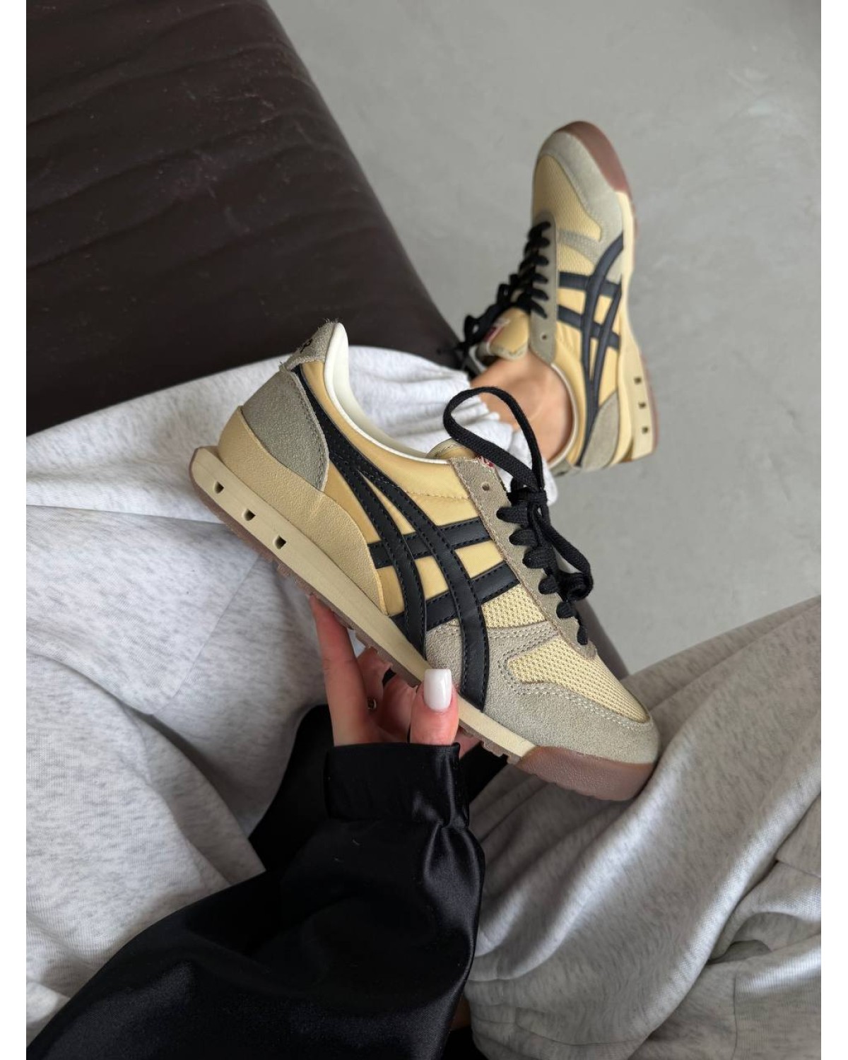 Asics Onitsuka Tiger Ultimate 81 Putty Black