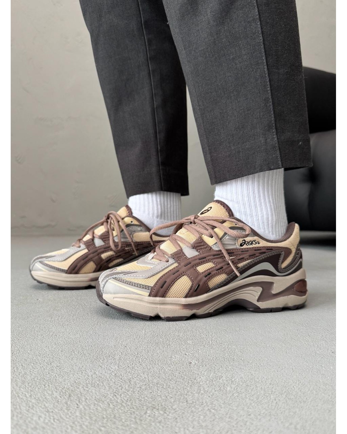 Asics Gel-Preleus Beige Brown Grey