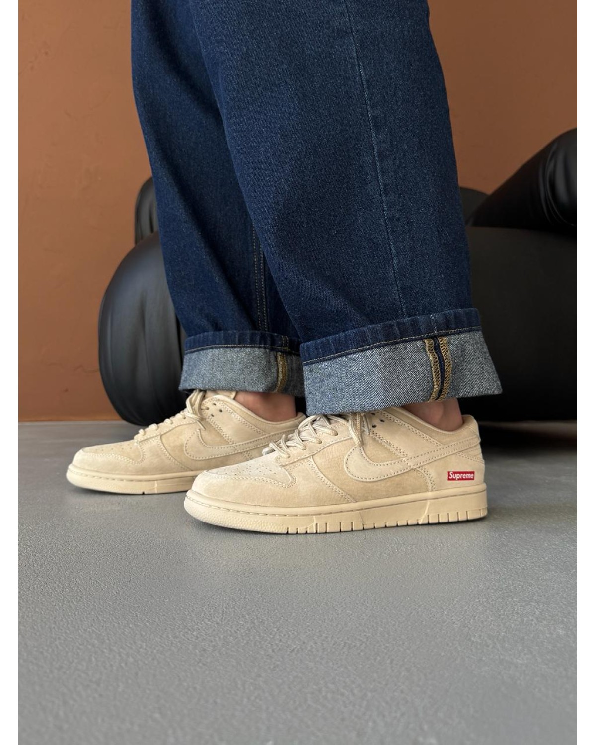 Nike SB Dunk x Supreme Beige