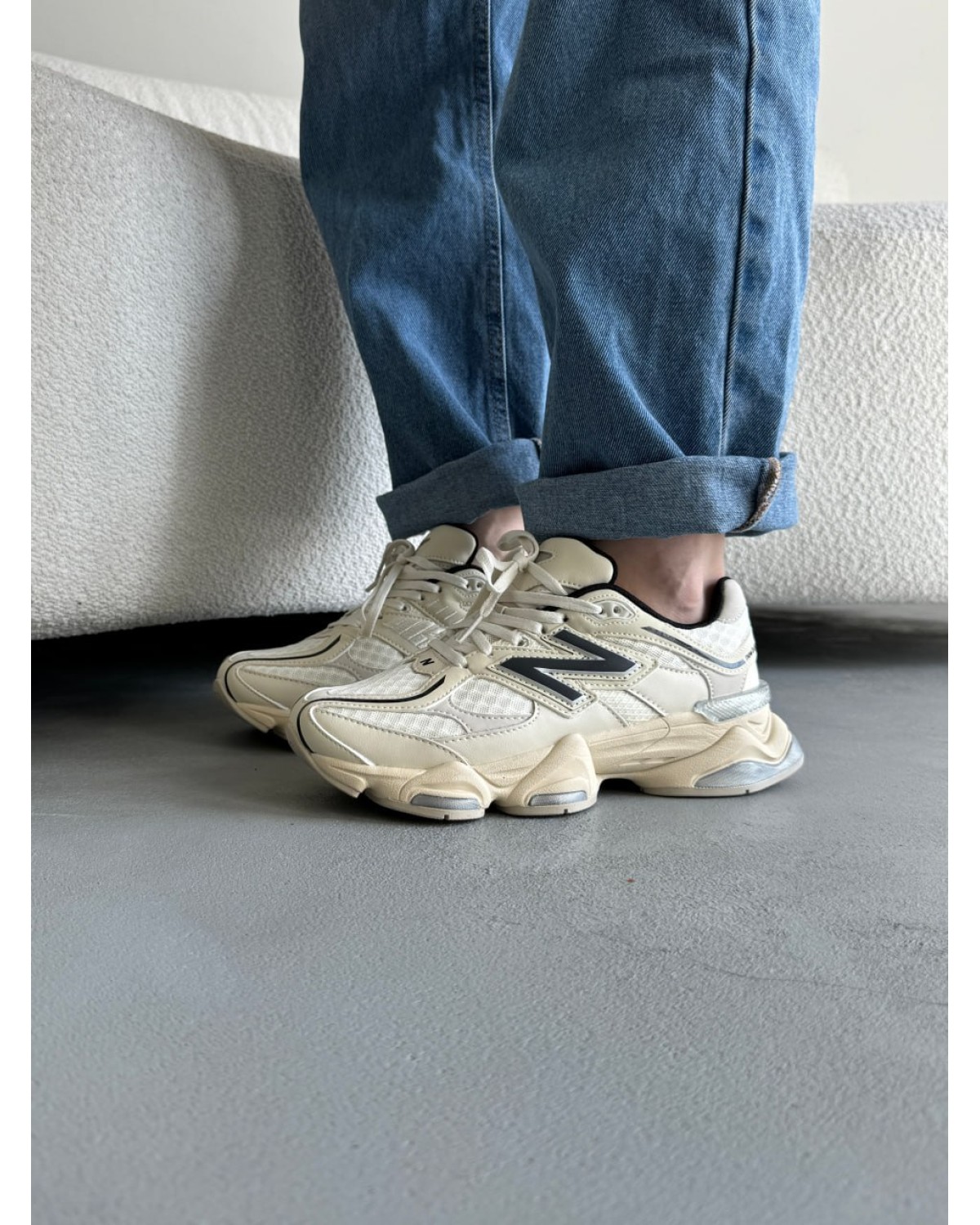 New Balance 9060 Cream Black Silver