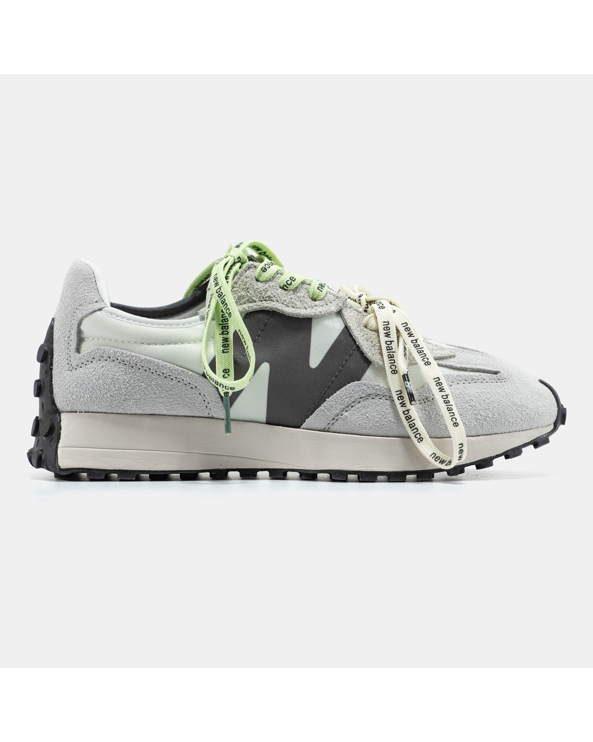 New Balance 327