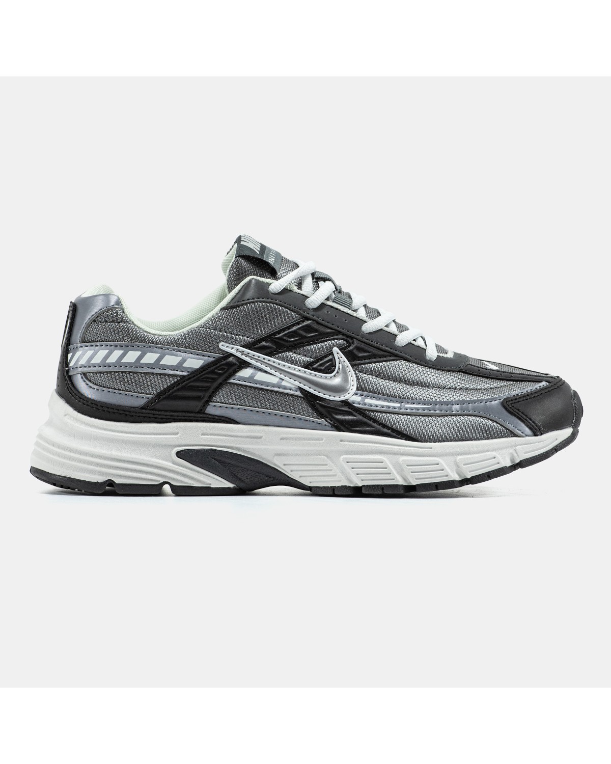 Nike Initiator