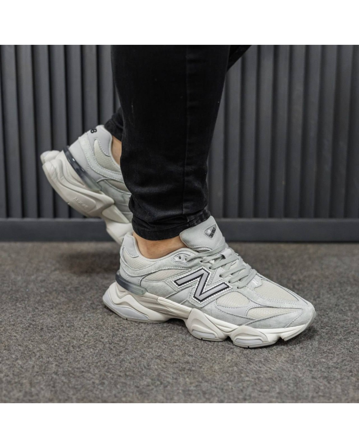 New Balance 9060