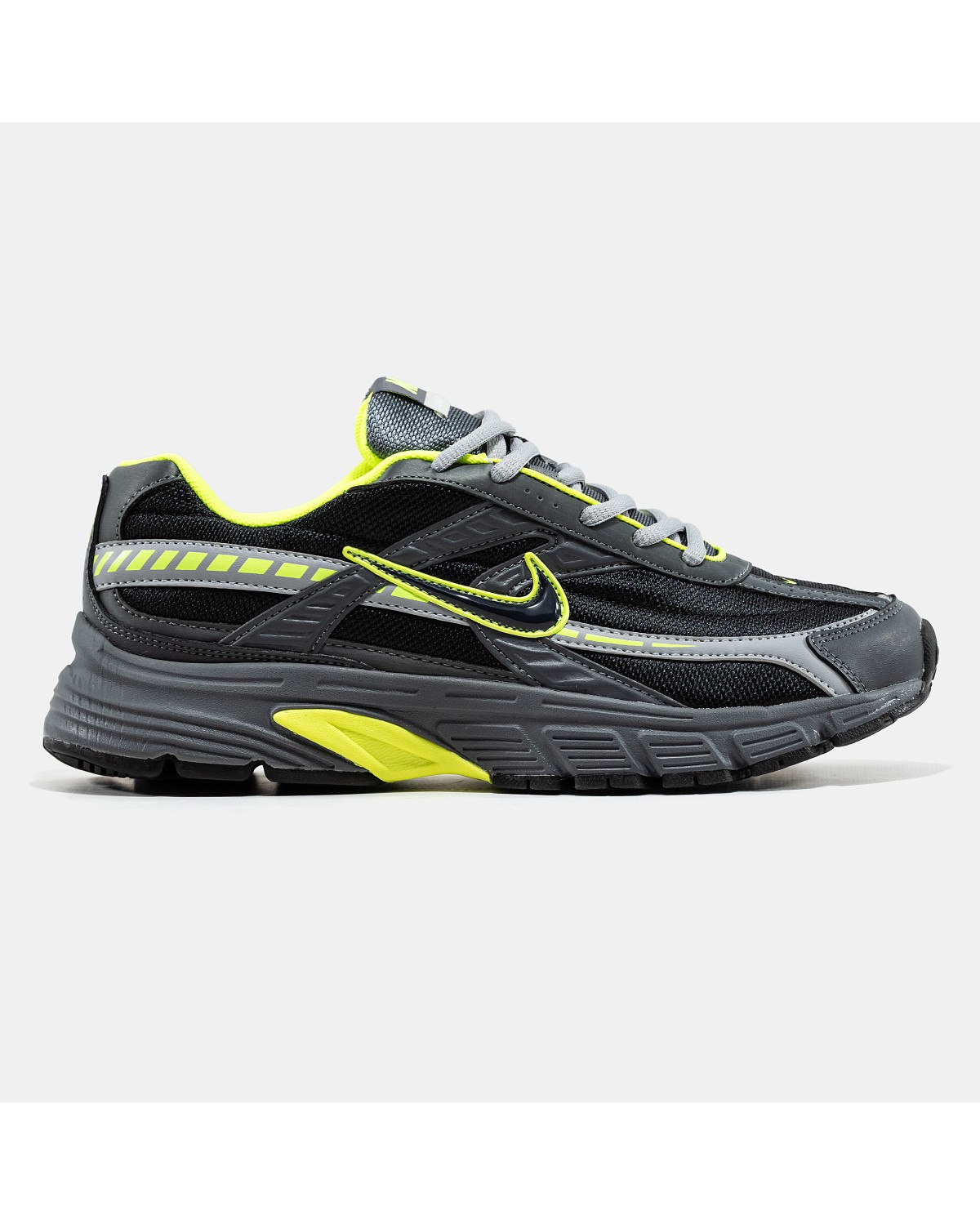 Nike Initiator