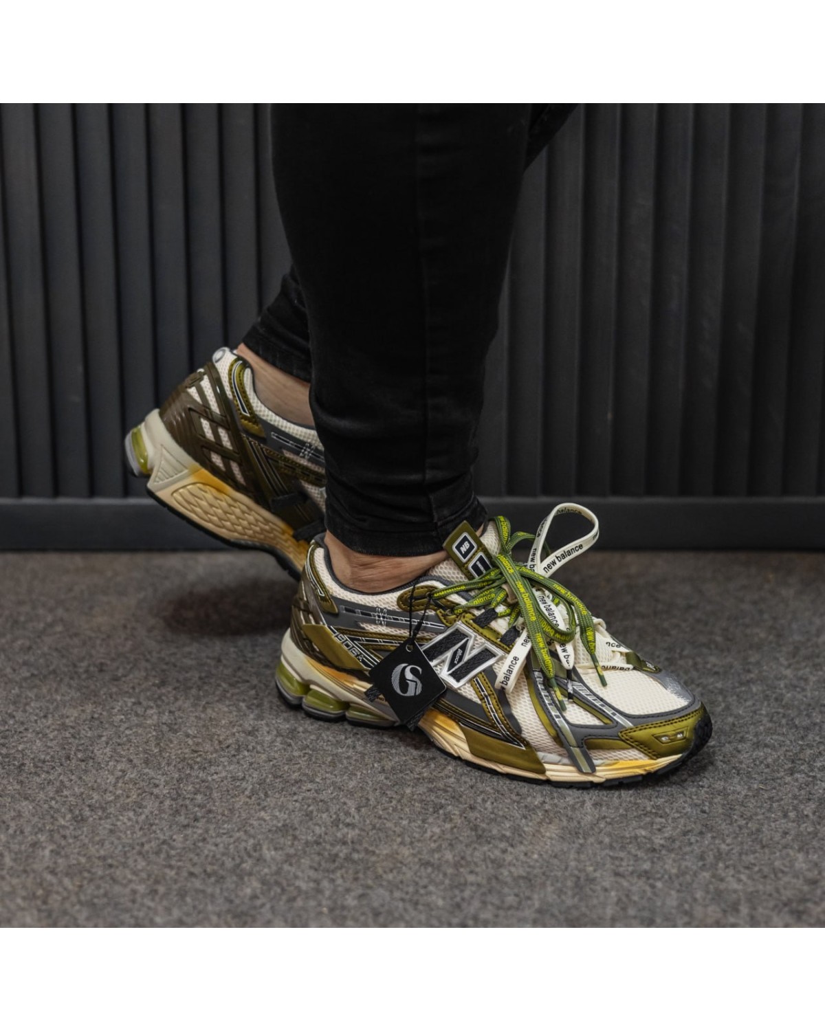 New Balance 1906A