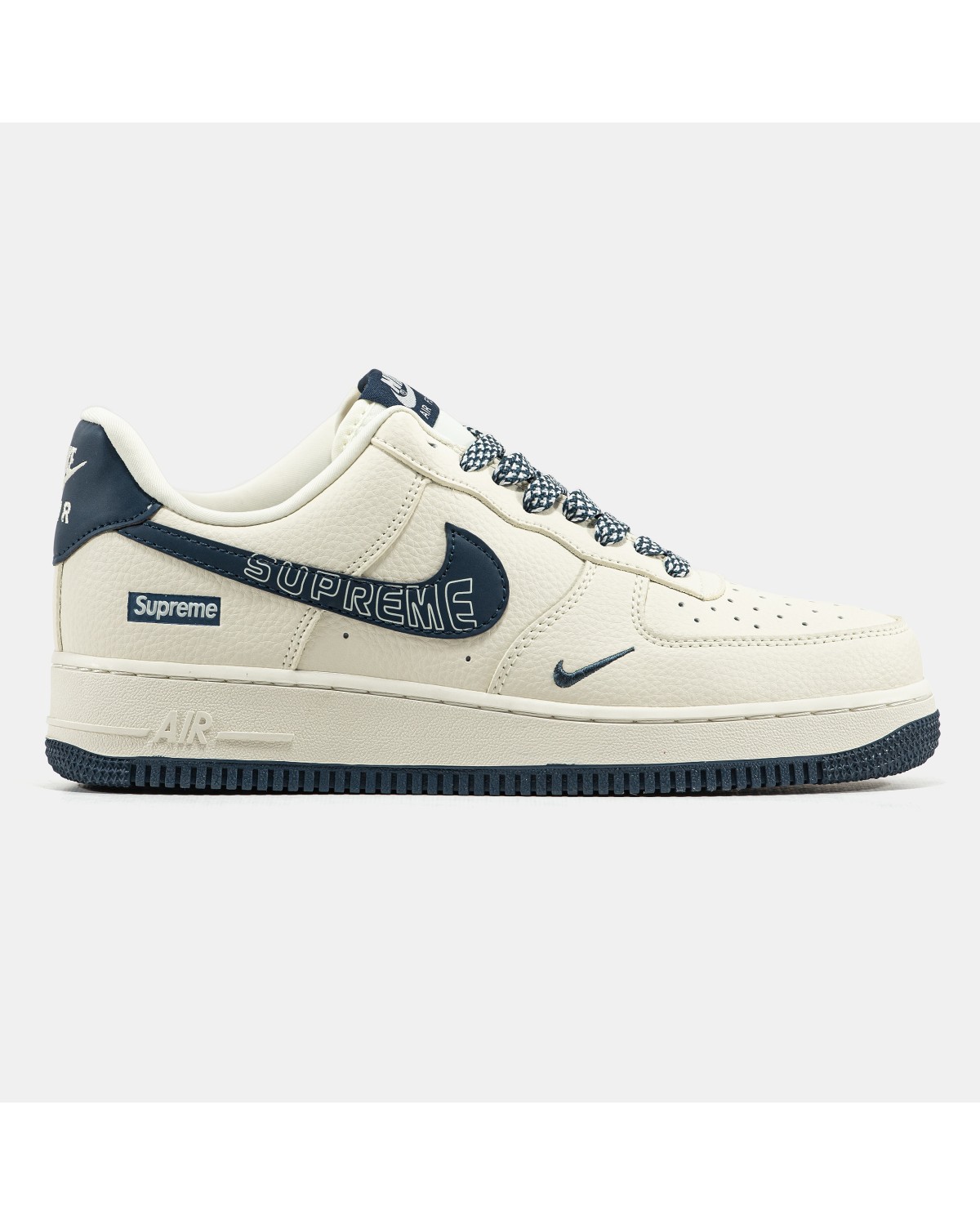 Nike Air Force 1 x Supreme