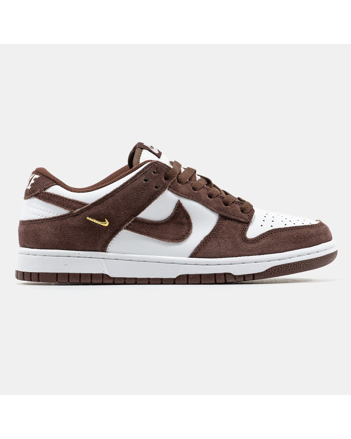 Nike SB Dunk Low