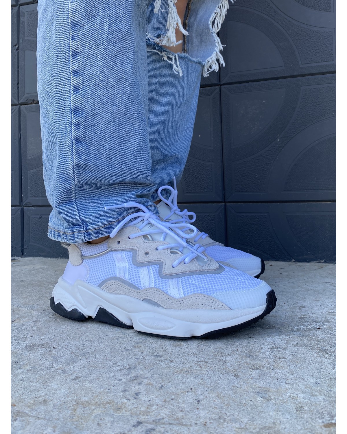 Adidas Ozweego White Beige