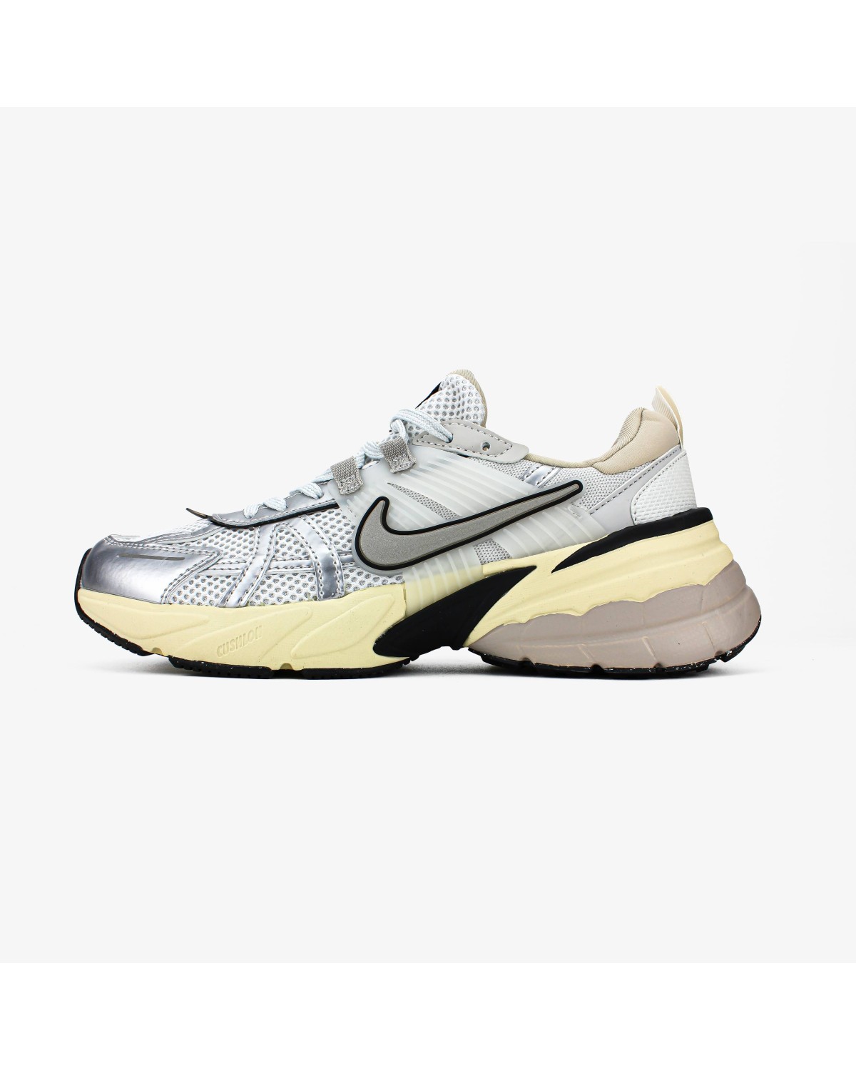 Nike V2K Run Pure Platinum White Metalic Silver