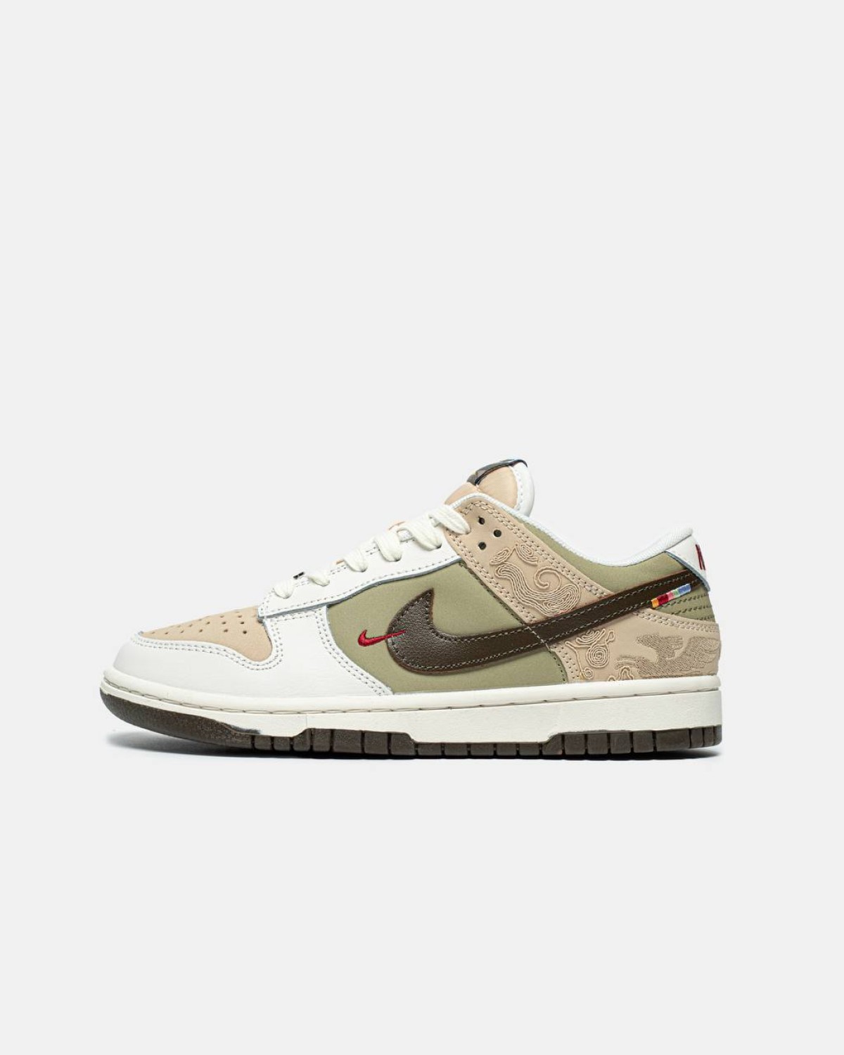 Nike Dunk Year of the Hourse