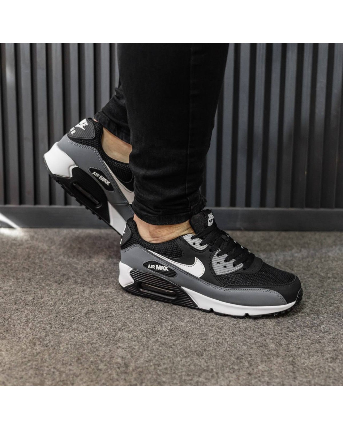 Nike Air Max 90