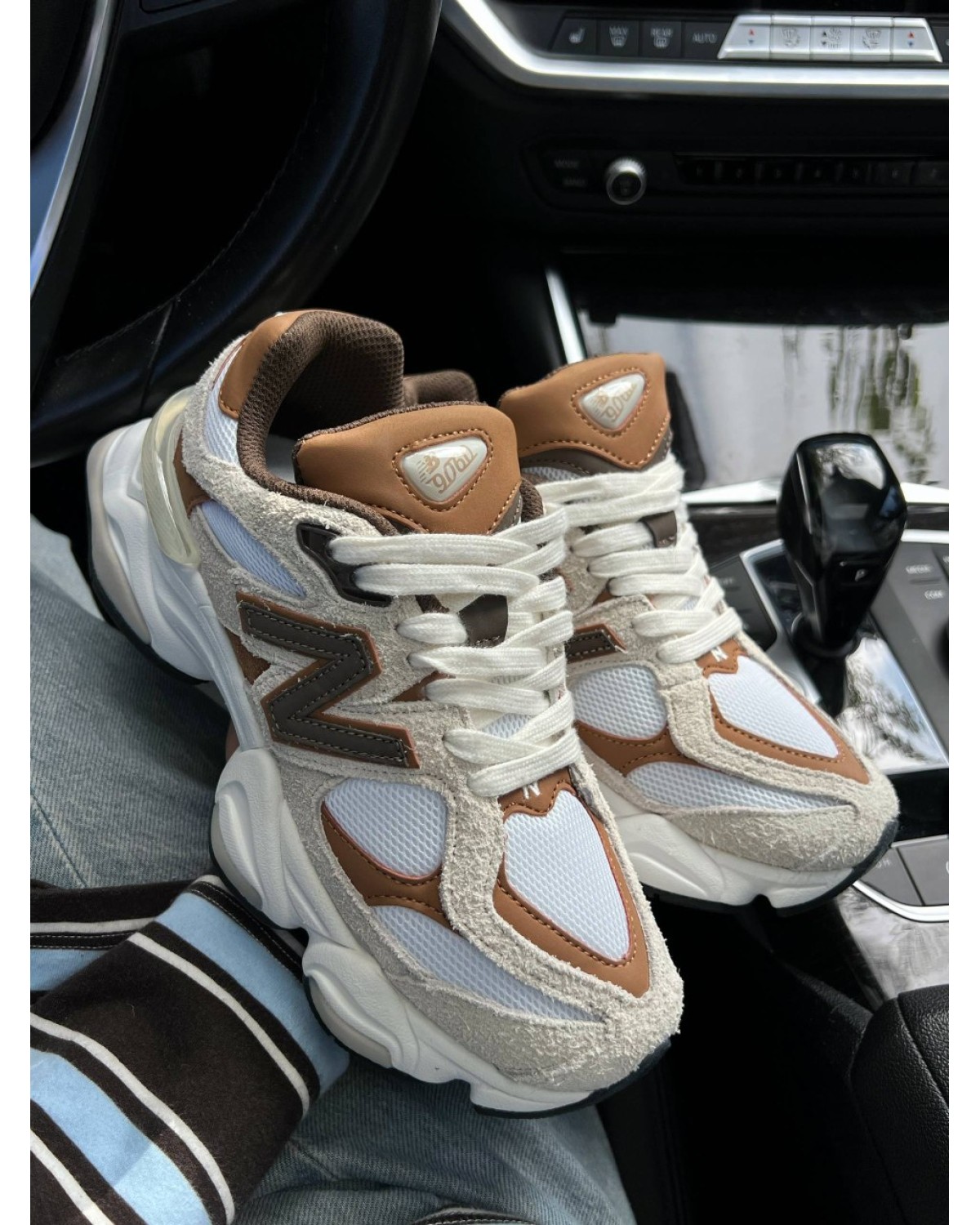 New Balance 9060