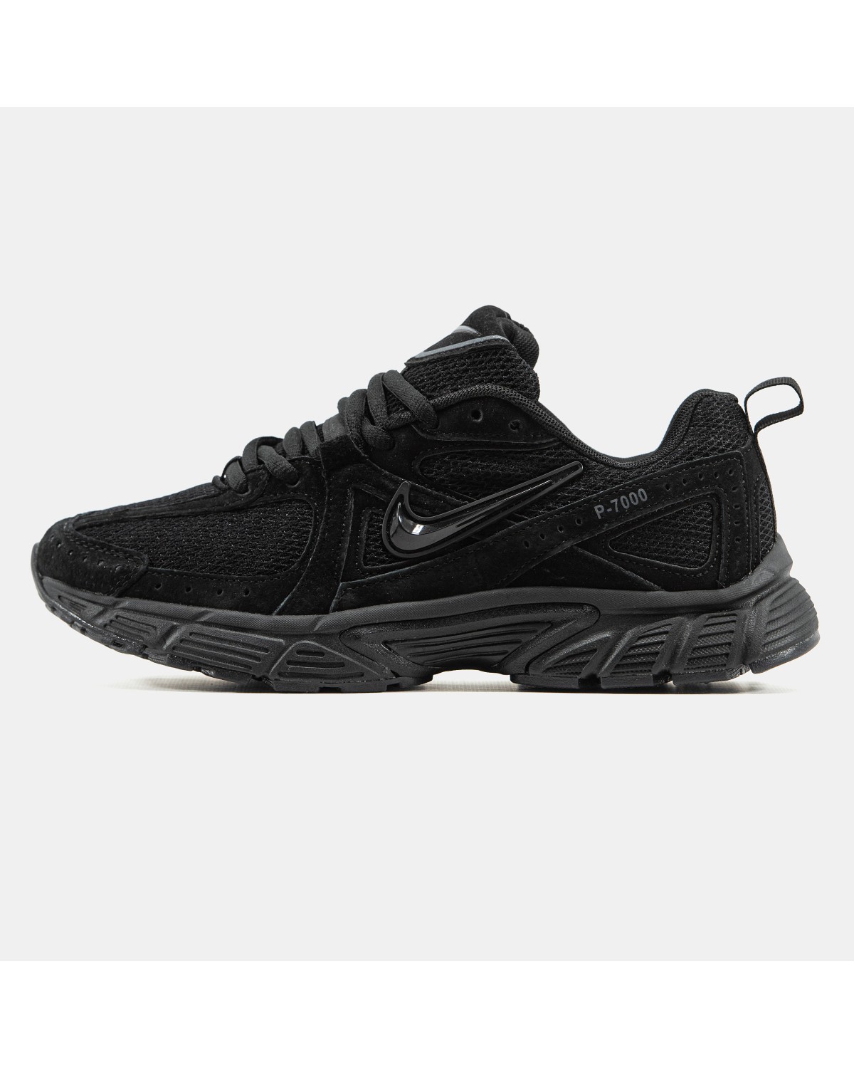 Nike P-7000