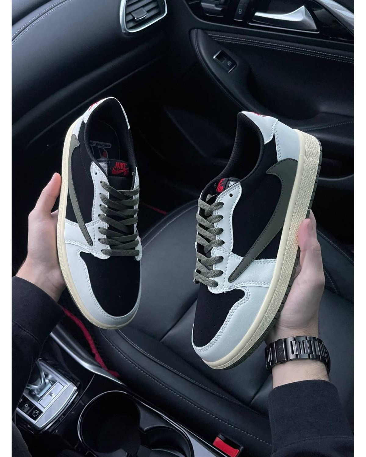 Jordan 1 Low OG Travis Scott Olive