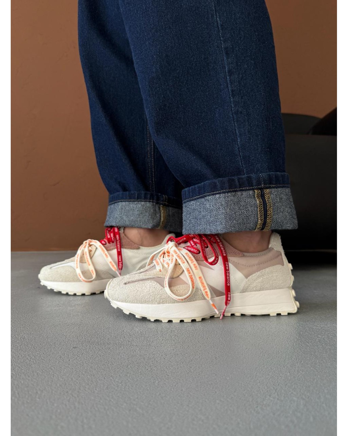 New Balance 327 Beige Extreme Laces