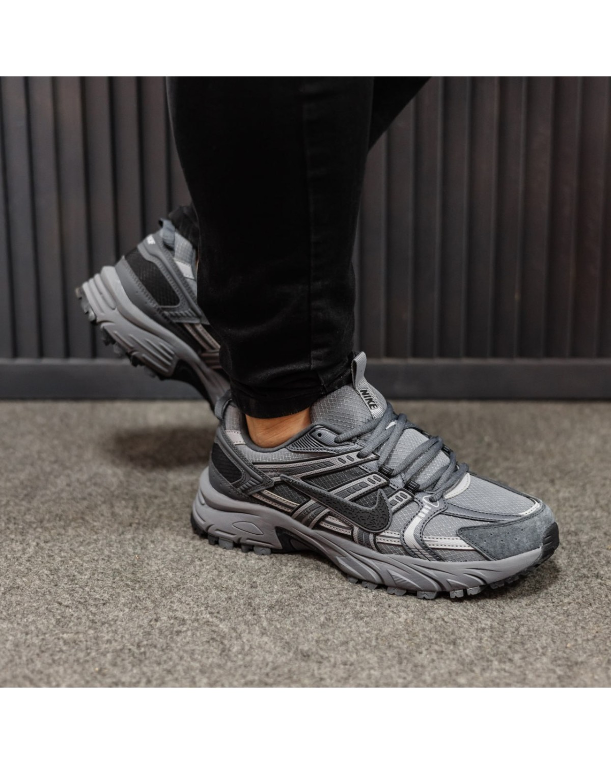 Nike V2K Run