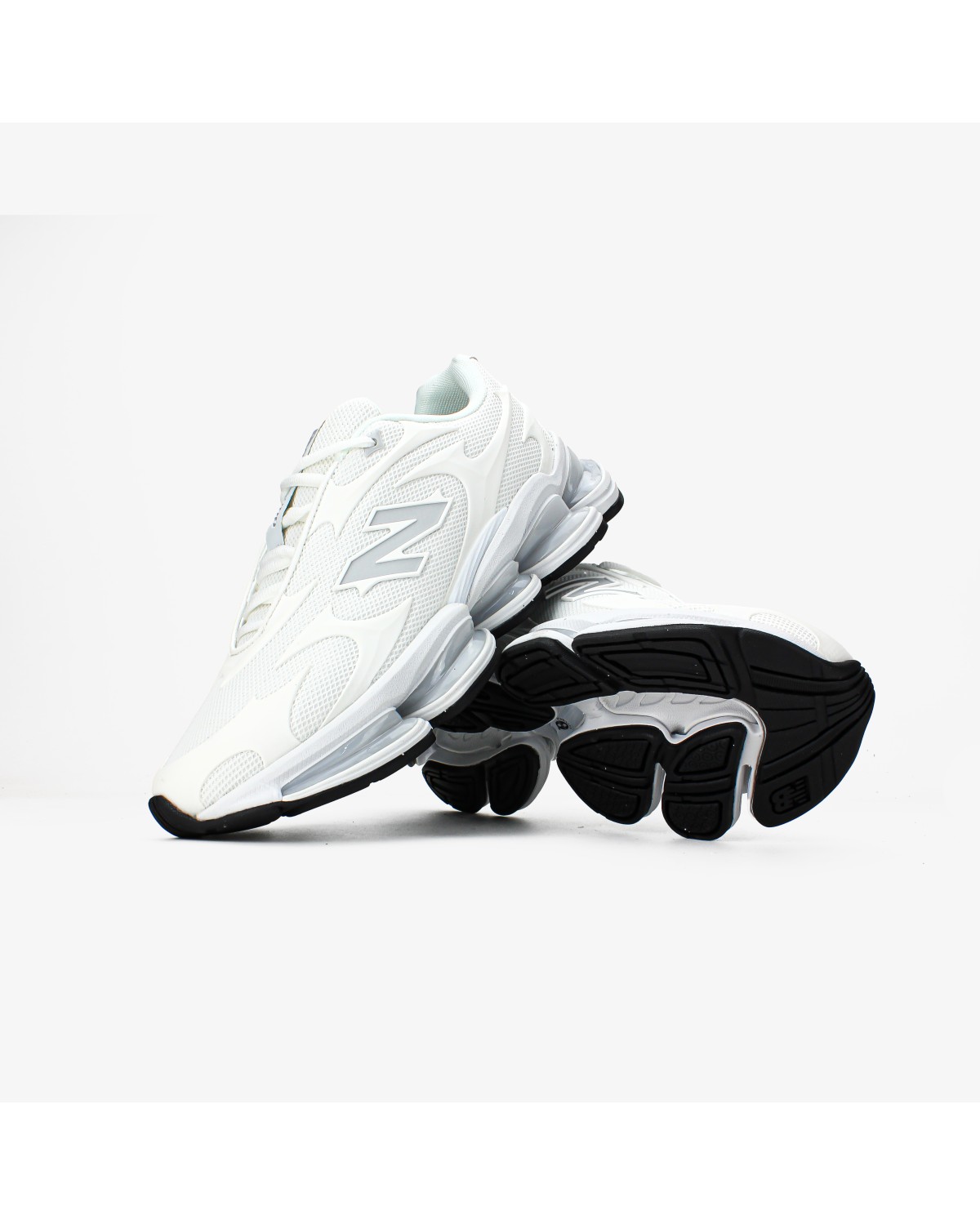 New Balance 2000 White Grey New Balance 2000 White Grey