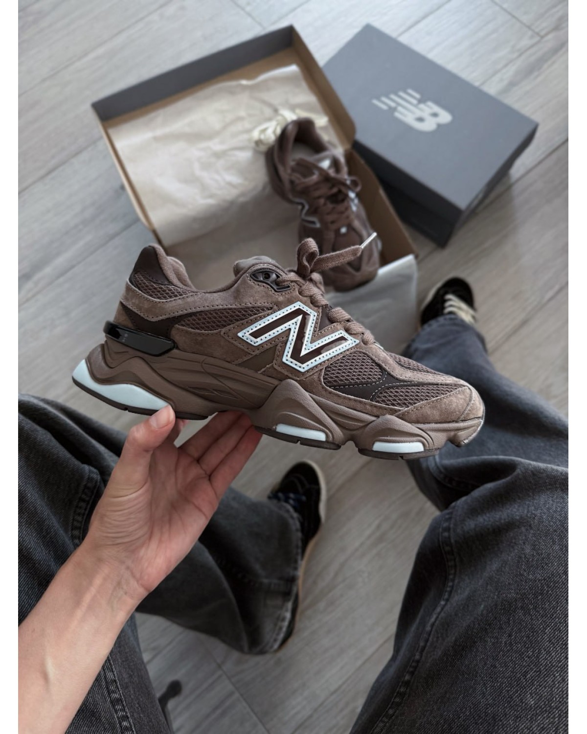 New Balance 9060 Brown Ice