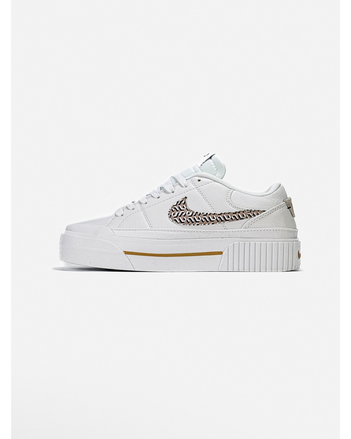 Nike Court Legacy Lift United in Victory