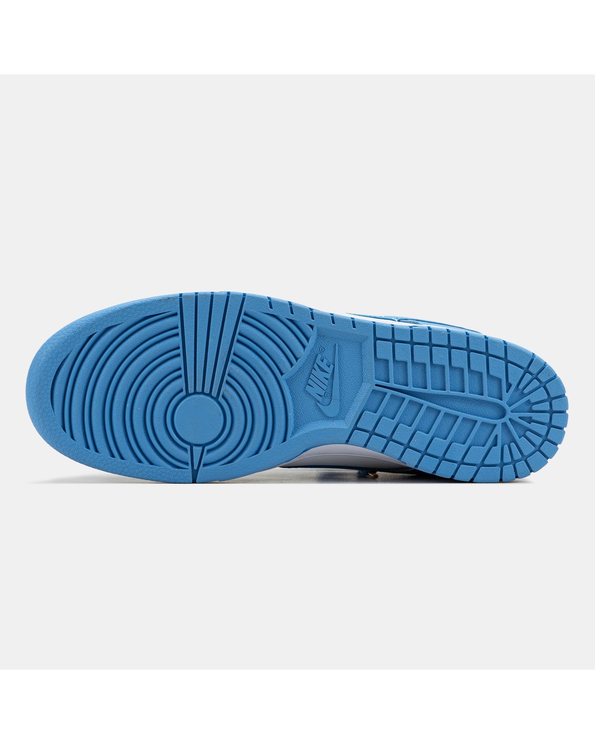 Nike SB Dunk Low University Blue Nike SB Dunk Low University Blue