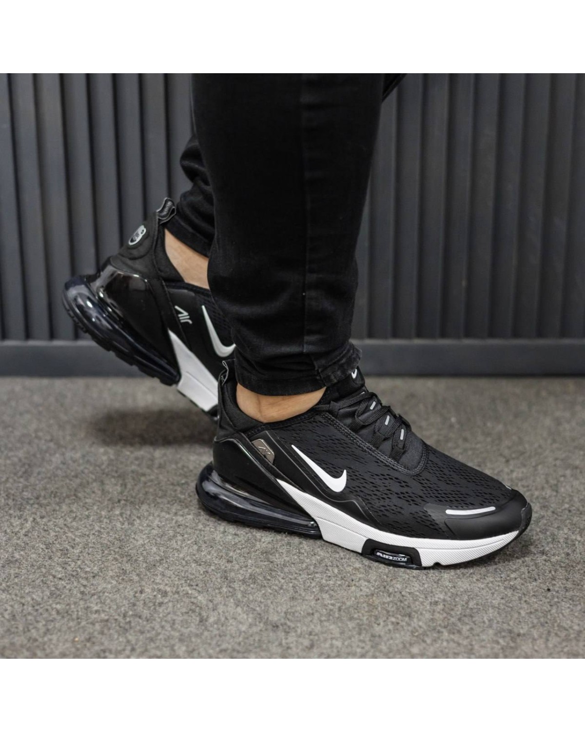 Nike Air Max 270