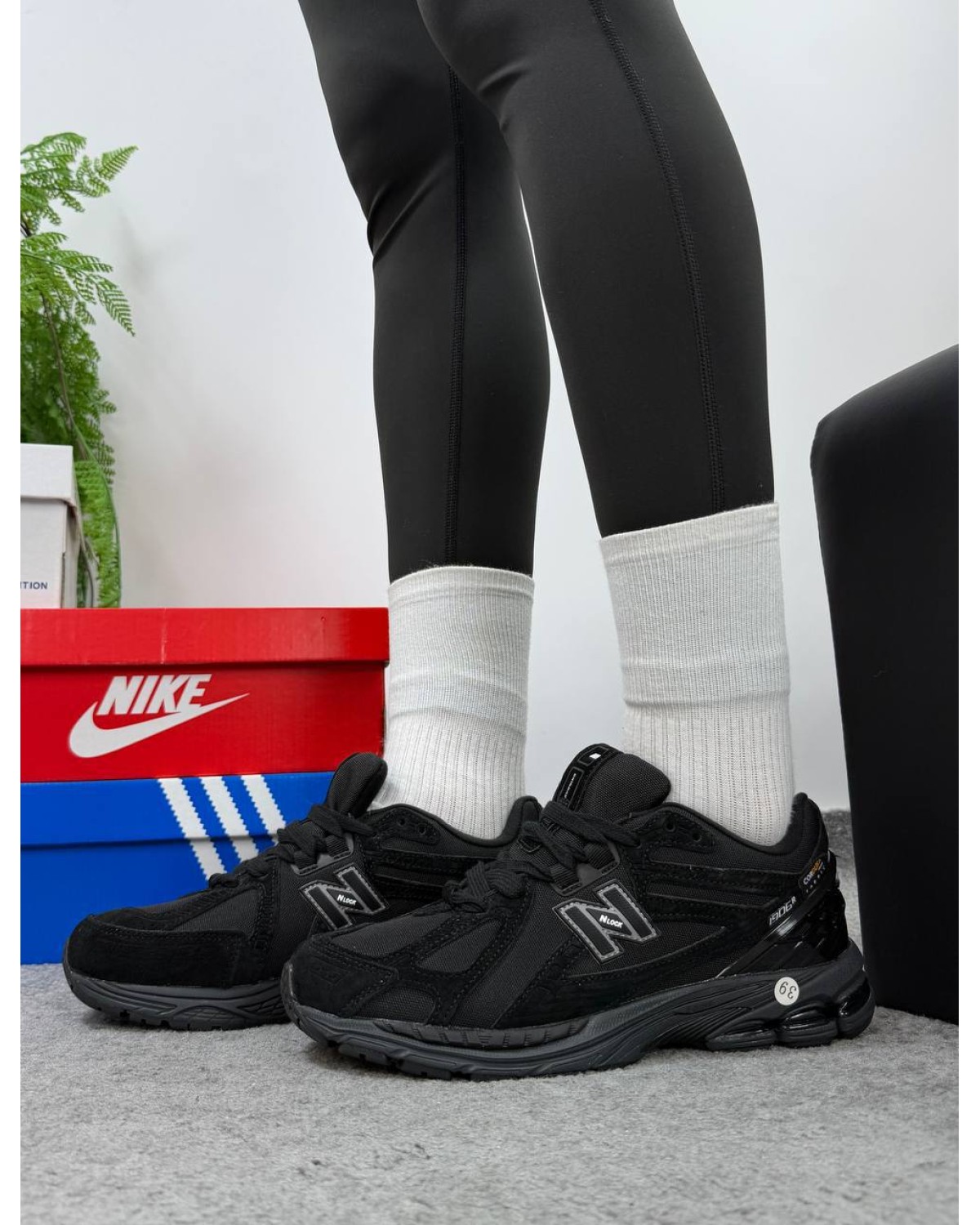 New Balance Total Black Purple 1906R Cordura