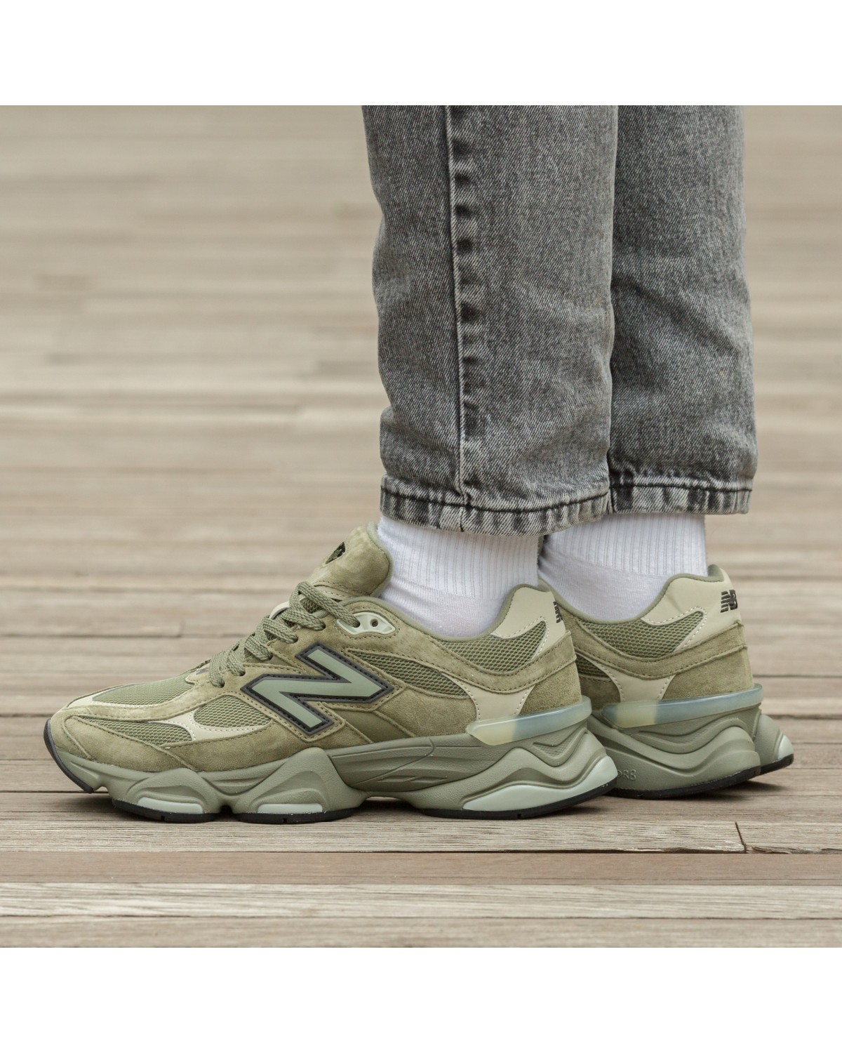 New Balance 9060 Khaki
