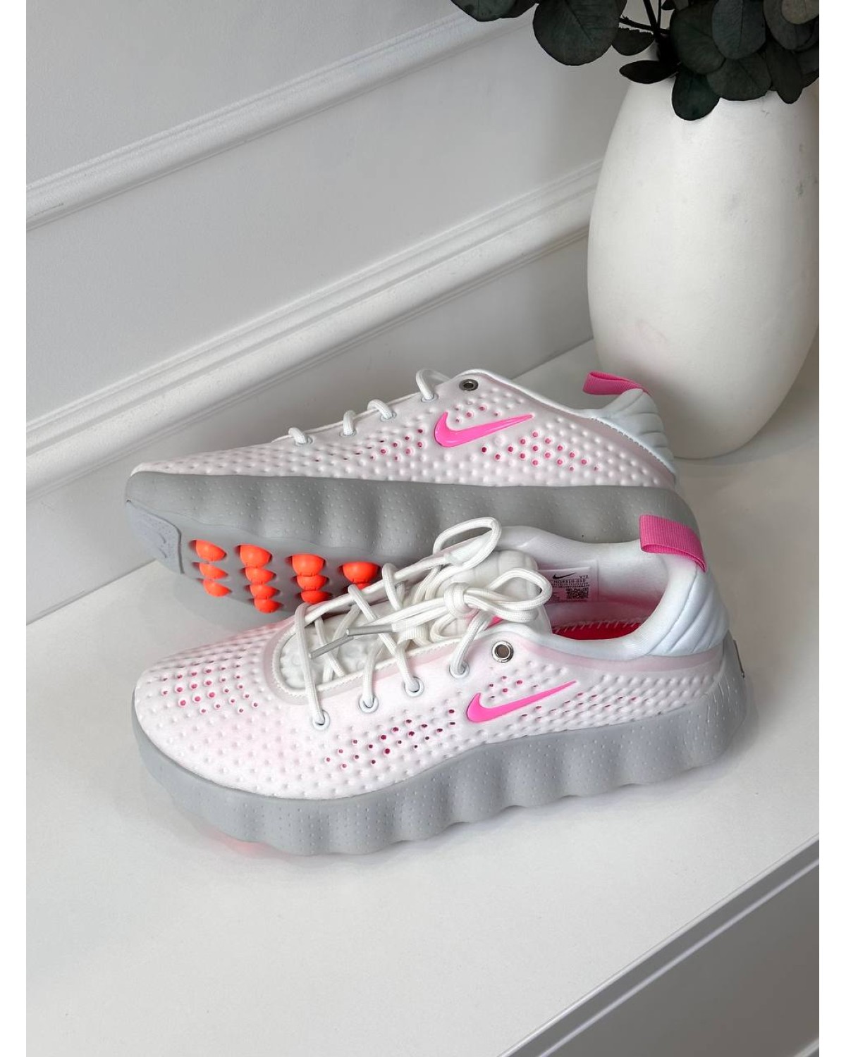 Nike Mind 002 Pink White Nike Mind 002 Pink White
