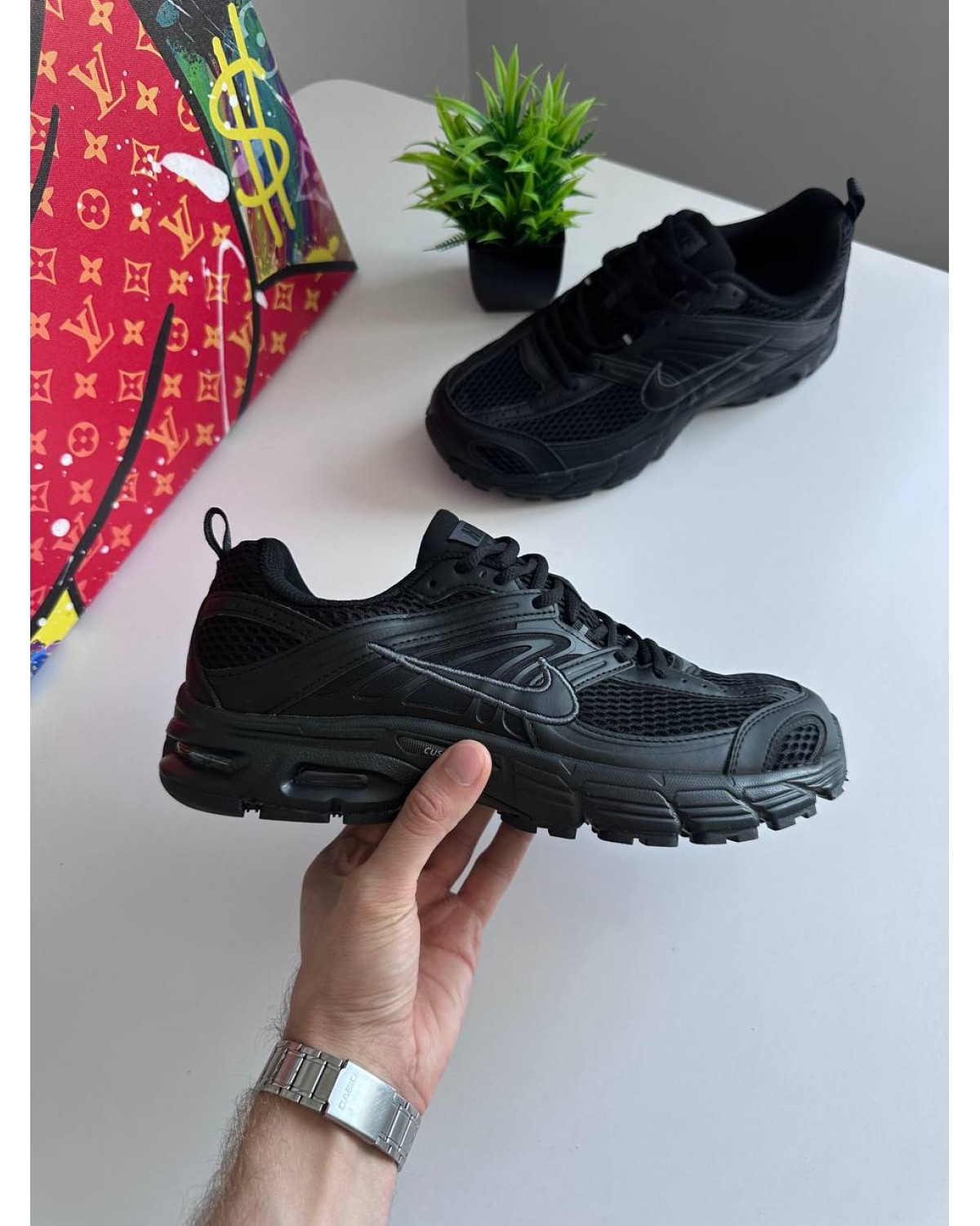 Nike Air Max Moto 2K Black