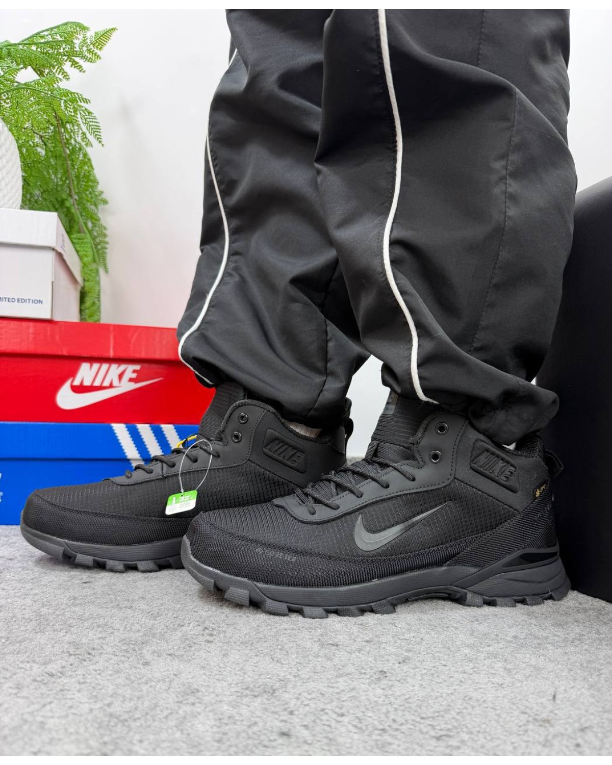 Nike Rivah High Black Gore-Tex