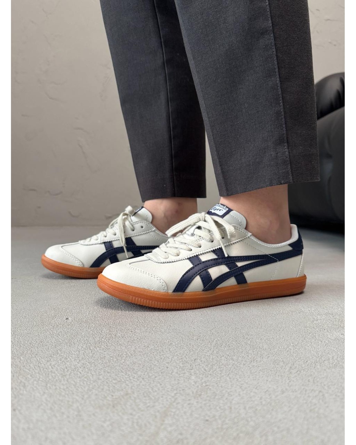 Asics Onitsuka Tiger Tokuten Beige Black