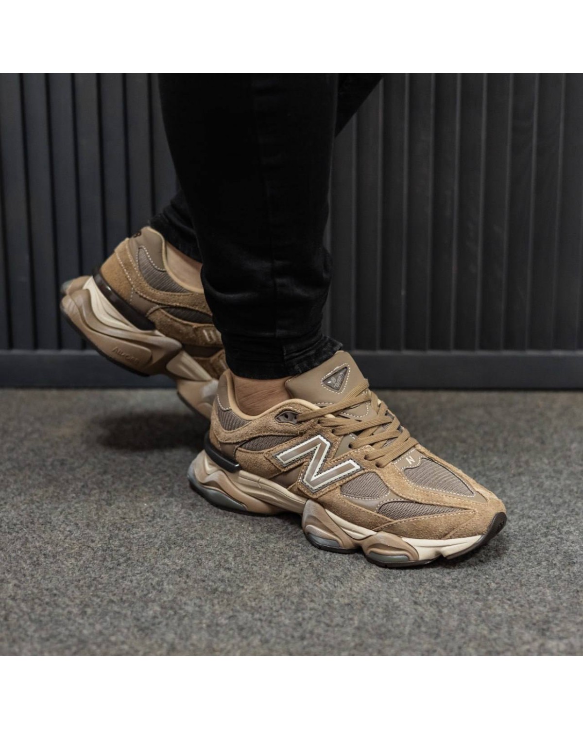 New Balance 9060