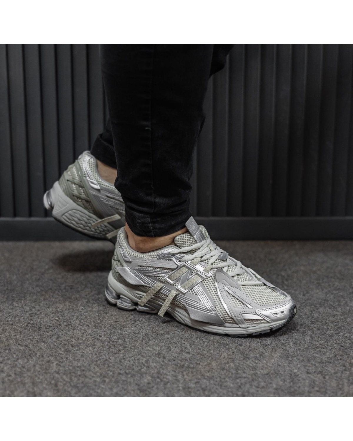 New Balance 1906A
