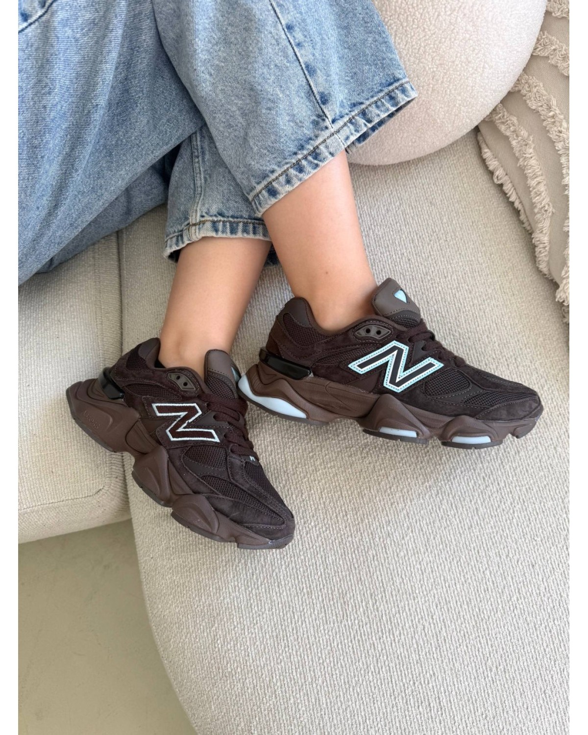 New Balance 9060
