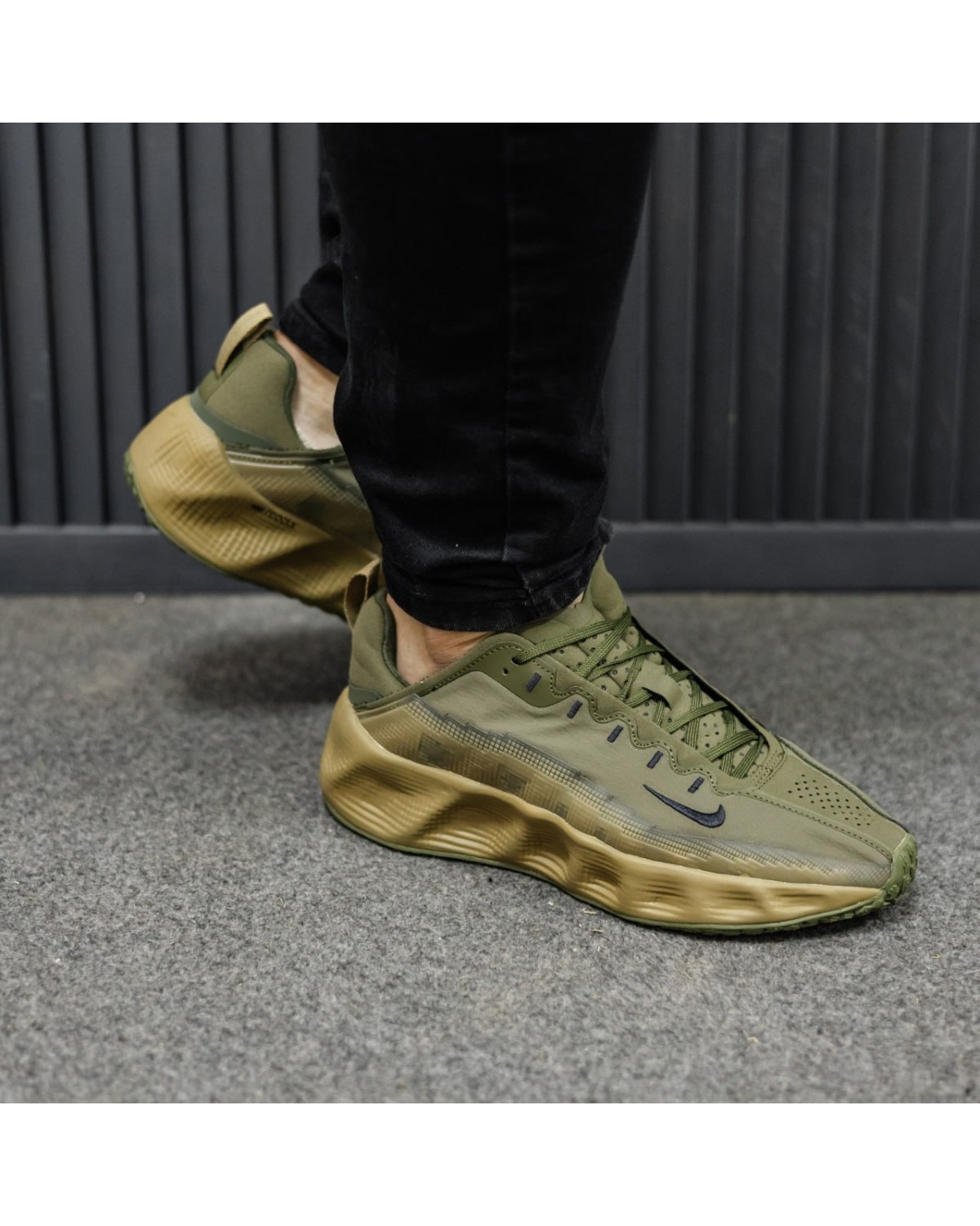 Nike Ava Rover