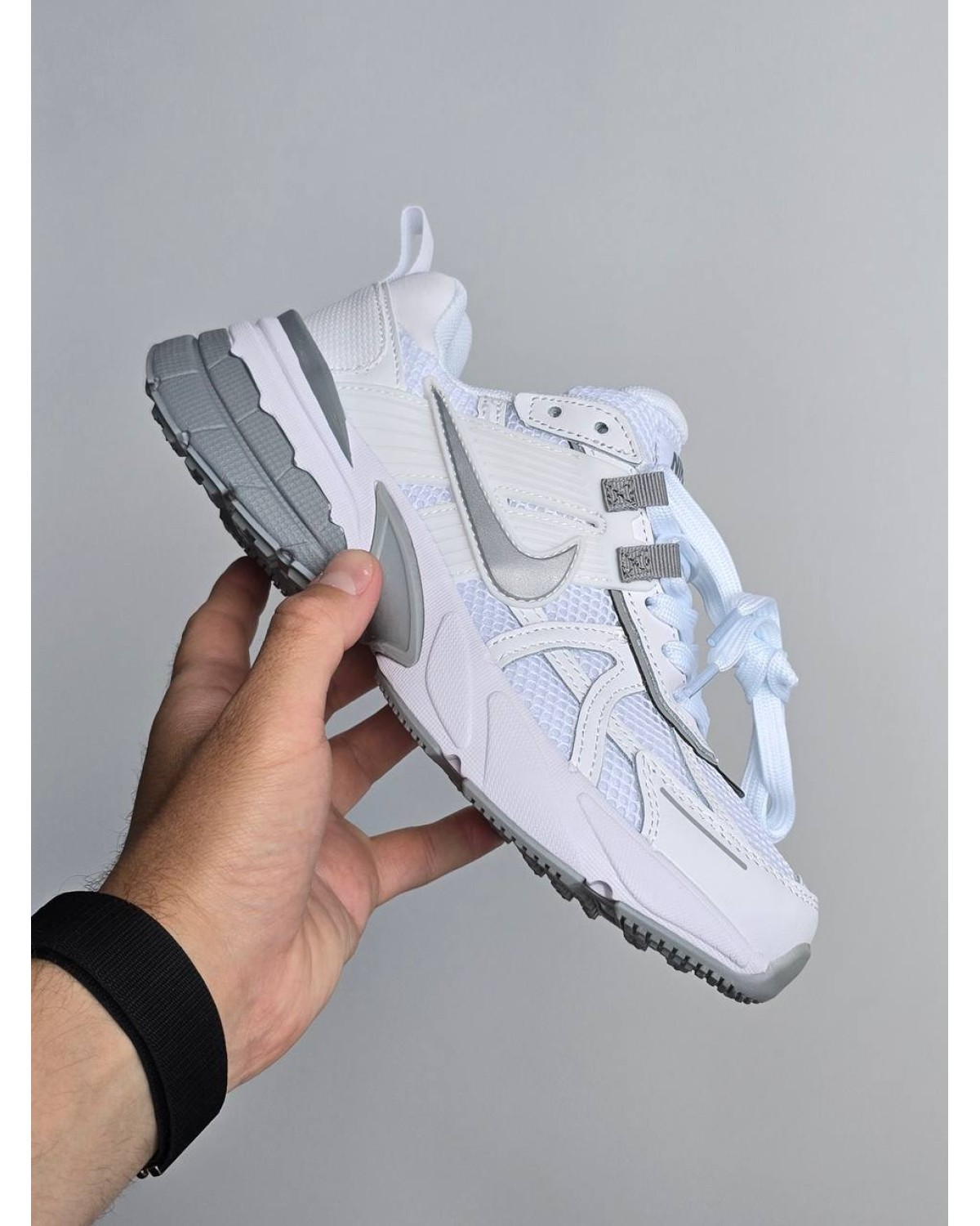 Nike V2K Run White Light Grey Grey
