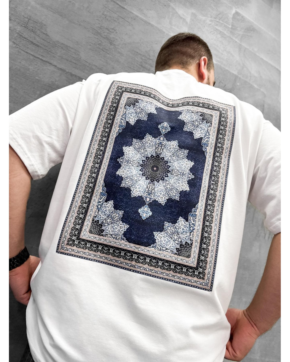 Футболка біла (carpet1) fi4p15