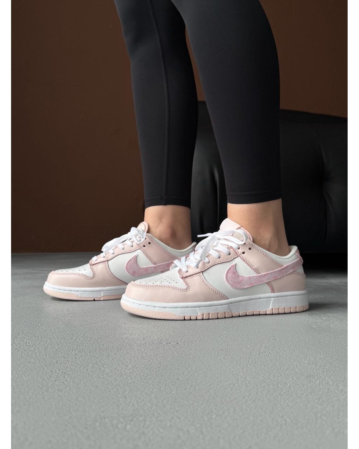 Nike Dunk Pink Paisley