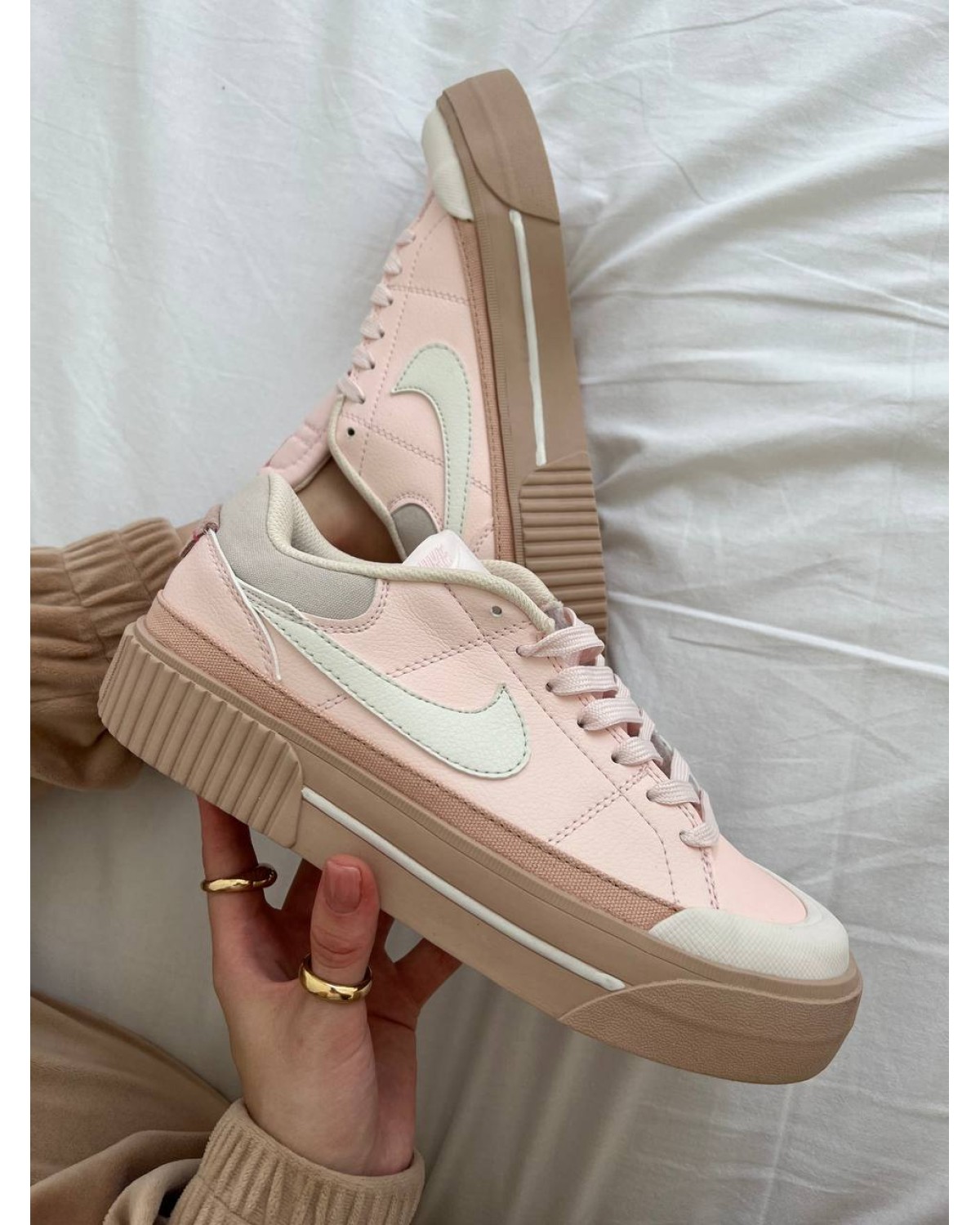 Nike Court Legacy Pink