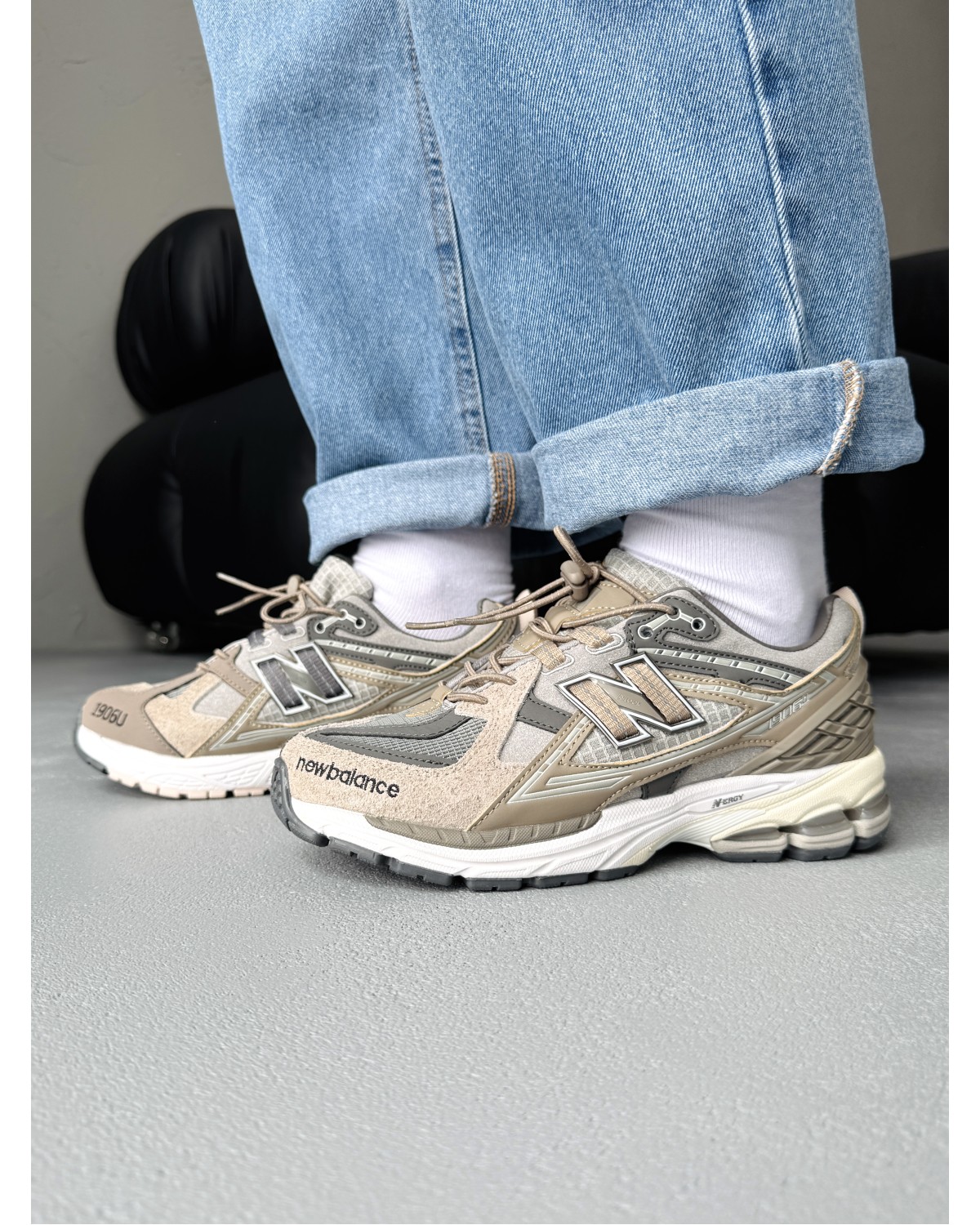 New Balance 1906D Brown Silver