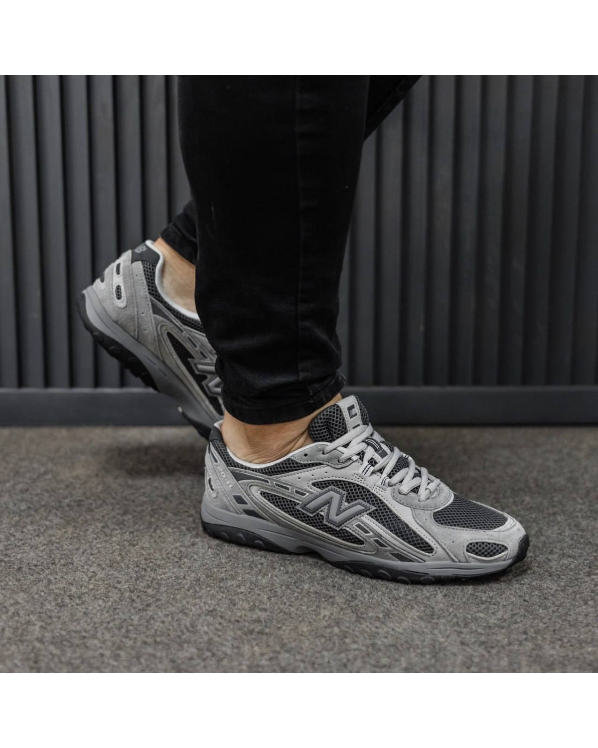 New Balance 204L